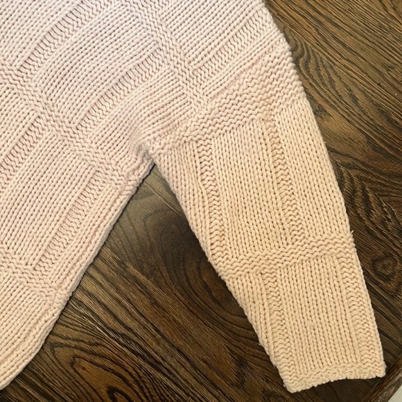 The Shanty Cable Knit Sweater Size Medium - Picture 5 of 5